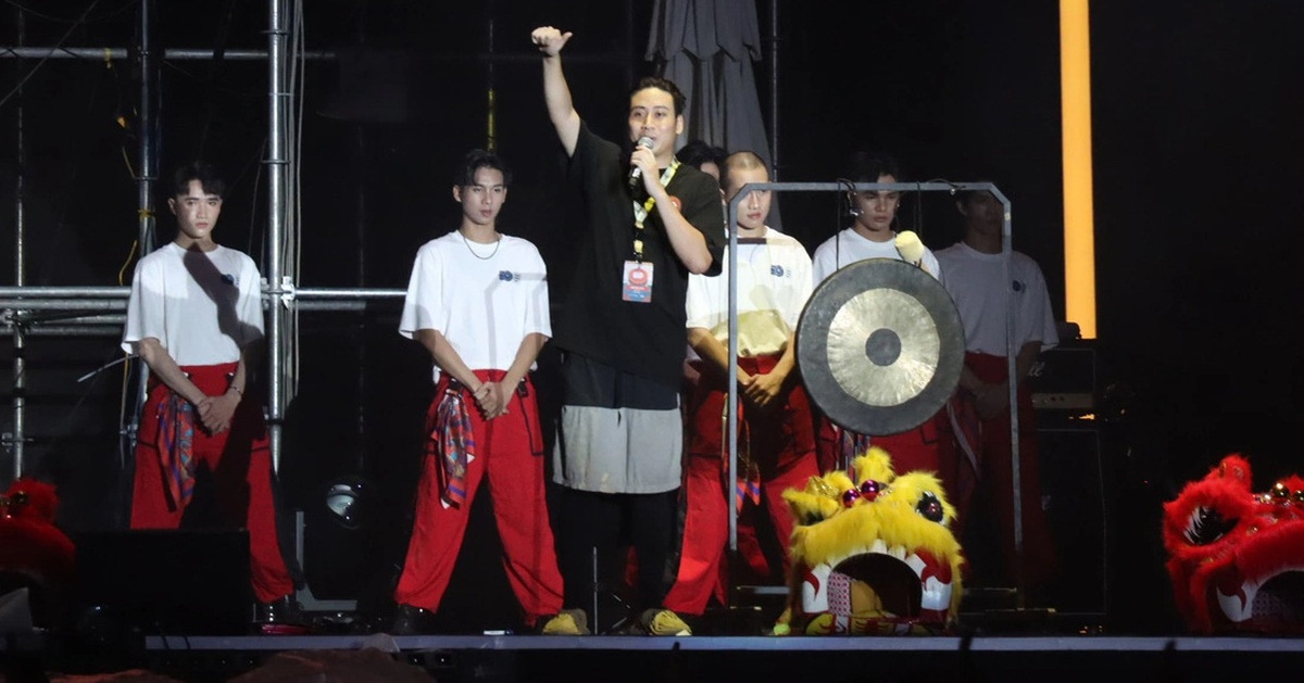 Hội - Thuần - Hội 2024 như trẩy hội làng quê