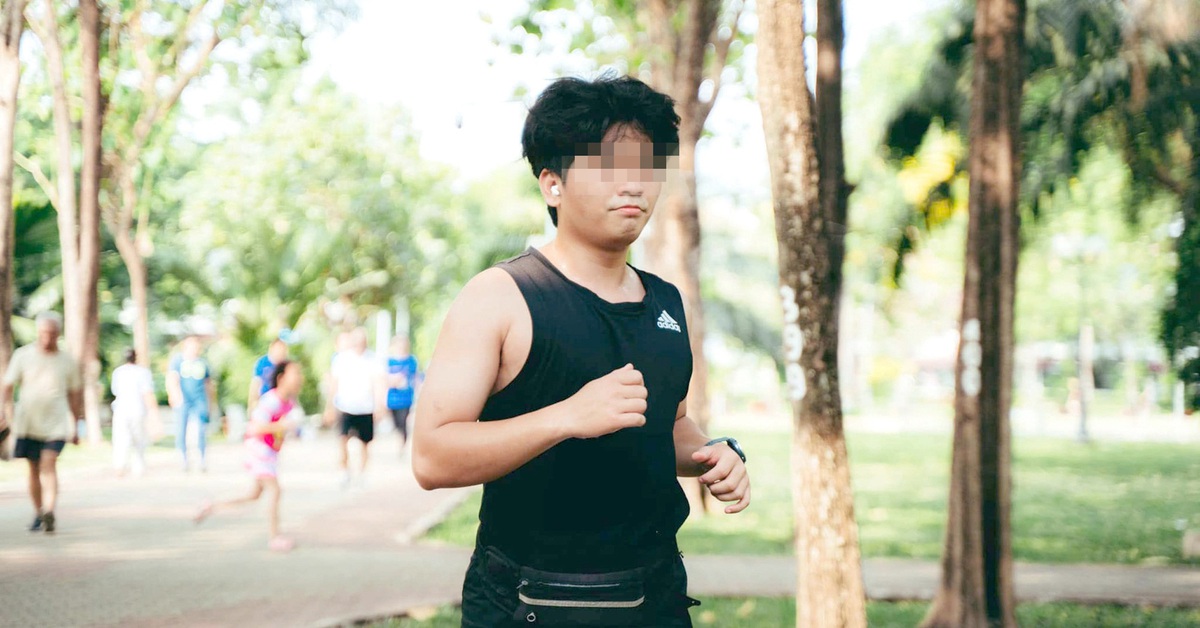 Nghe tai phone cho đã, coi chừng... lãng tai