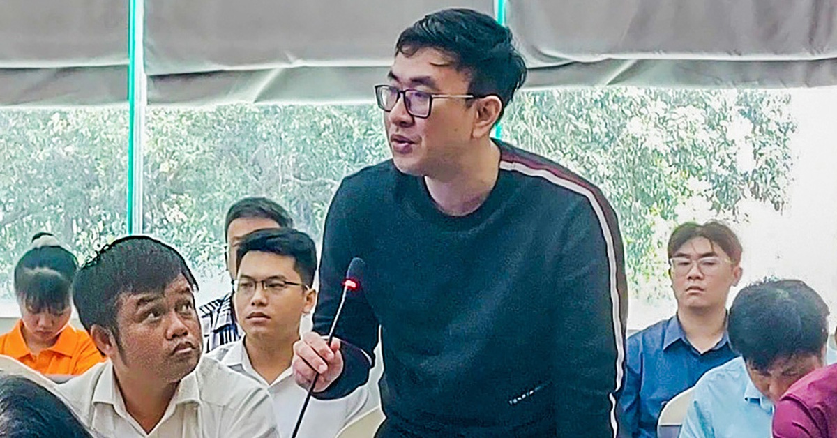 Ba tiếng livestream bán 2.000 cuốn sách trên TikTok