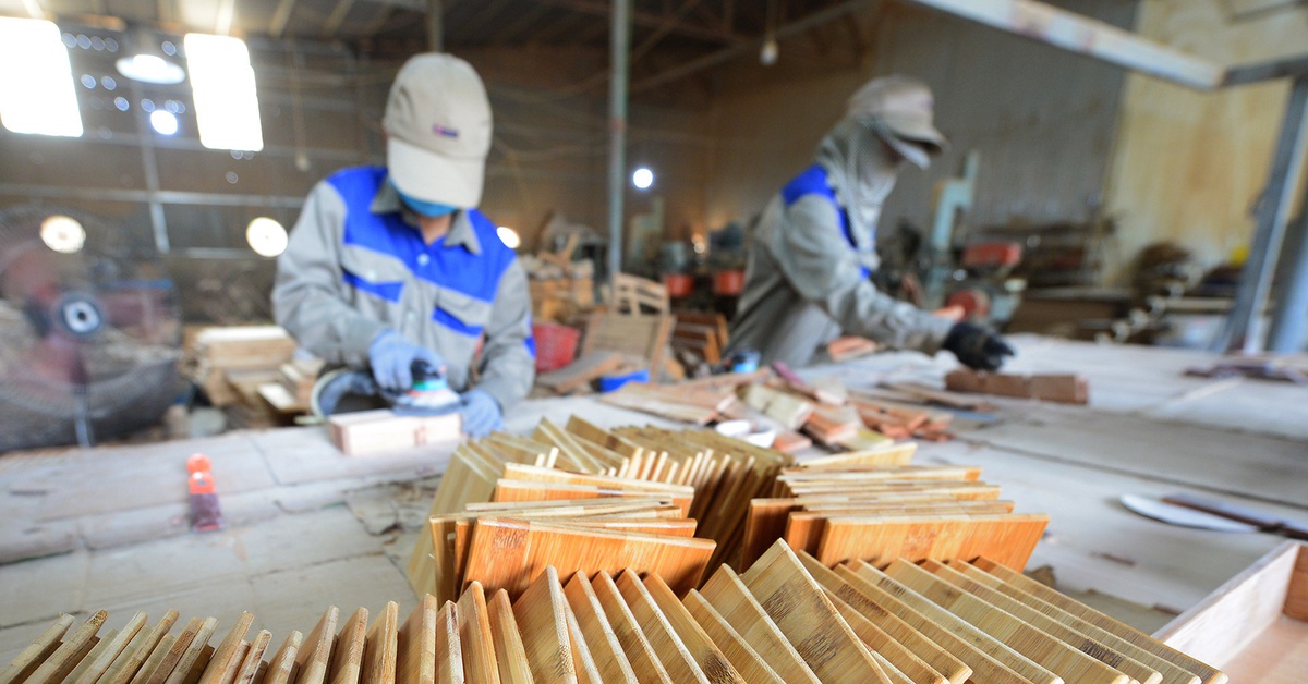 Đơn hàng về đồ gỗ tăng trưởng ấm nóng so với đầu năm