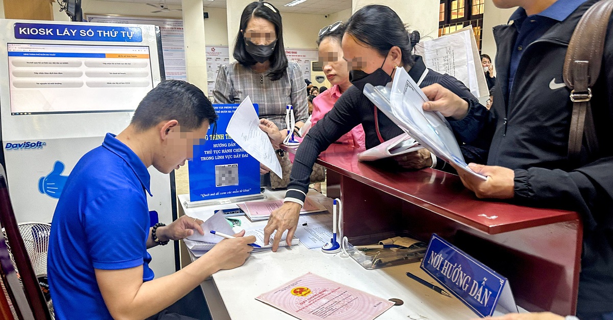 Nhiều cán bộ bị khởi tố vì tham nhũng vặt