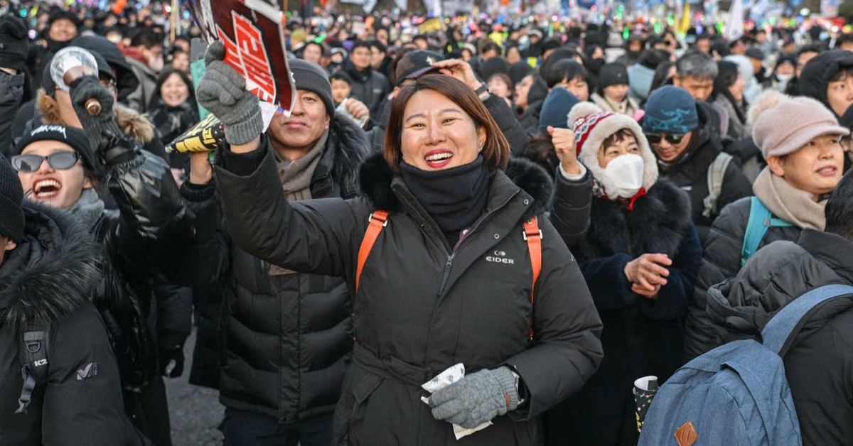 Hàn Quốc sa lầy trong khủng hoảng chính trị