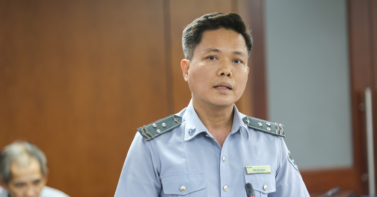 Khuyến cáo hạn chế người đưa đón ở Tân Sơn Nhất để giảm ùn ứ, delay dịp Tết 2025 - Tuổi Trẻ Online