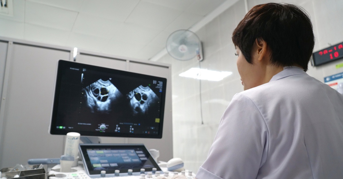 Ung thư phụ khoa là nỗi ám ảnh của chị em, 10 dấu hiệu cảnh báo đừng chủ quan - Tuổi Trẻ Online