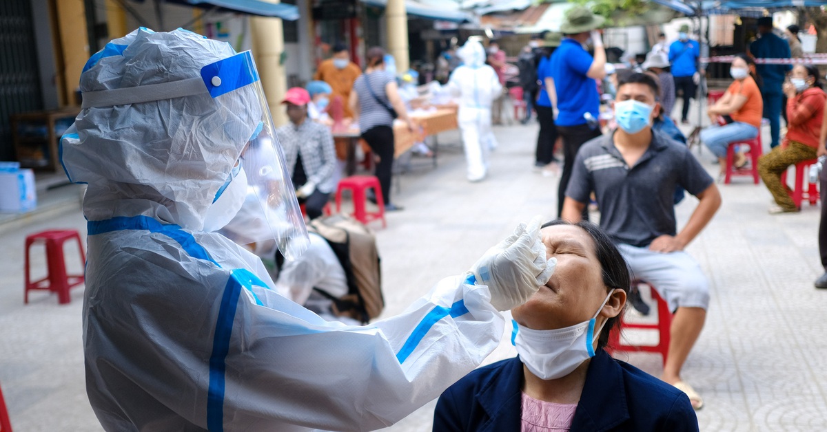 Tỉnh thông báo trả lại tiền xét nghiệm COVID-19 thu thừa, nhưng hơn 400 người không đến nhận - Tuổi Trẻ Online