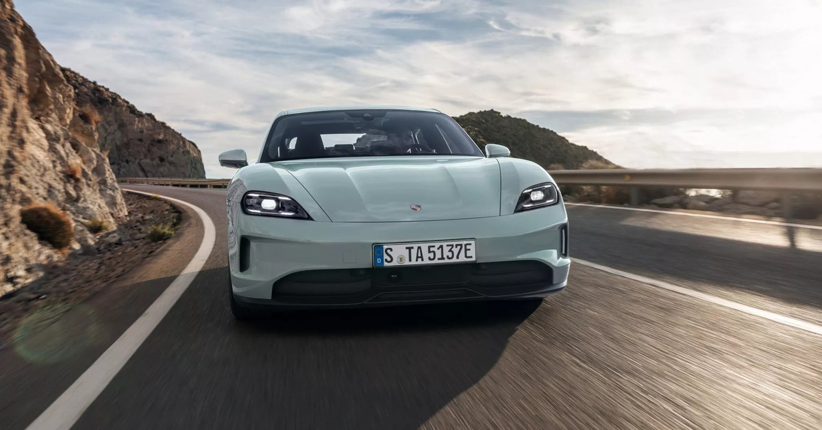 Porsche Taycan 2024 ra mắt: Đã mạnh nay còn mạnh hơn