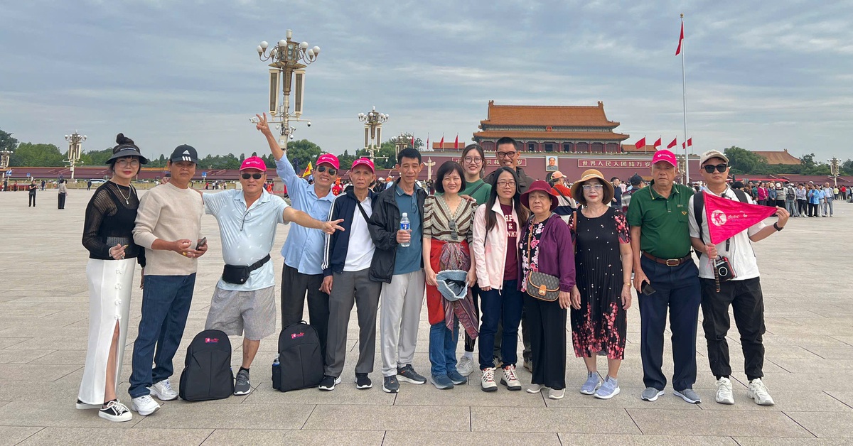 Tour du lịch đến Trung Quốc thay đổi hành trình do ảnh hưởng của bão Bebinca - Tuổi Trẻ Online
