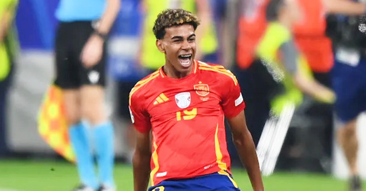 Lamine Yamal có thể giỏi như Messi!