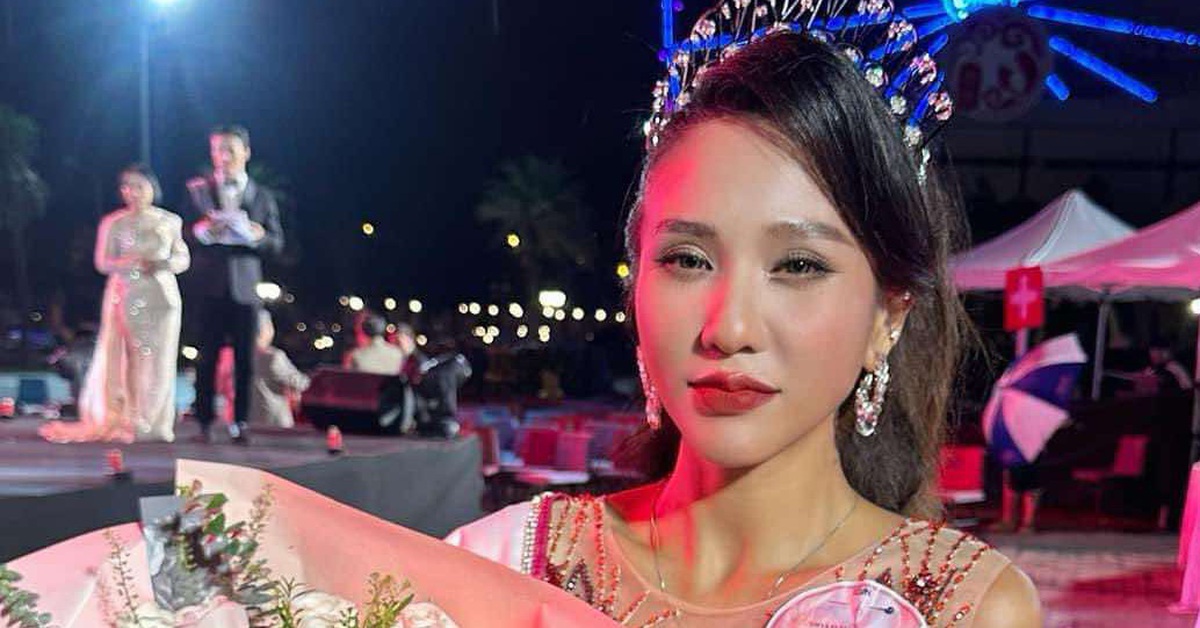 Cuộc thi Hoa hậu Thẩm mỹ trao cả giải nữ hoàng và... á hoàng