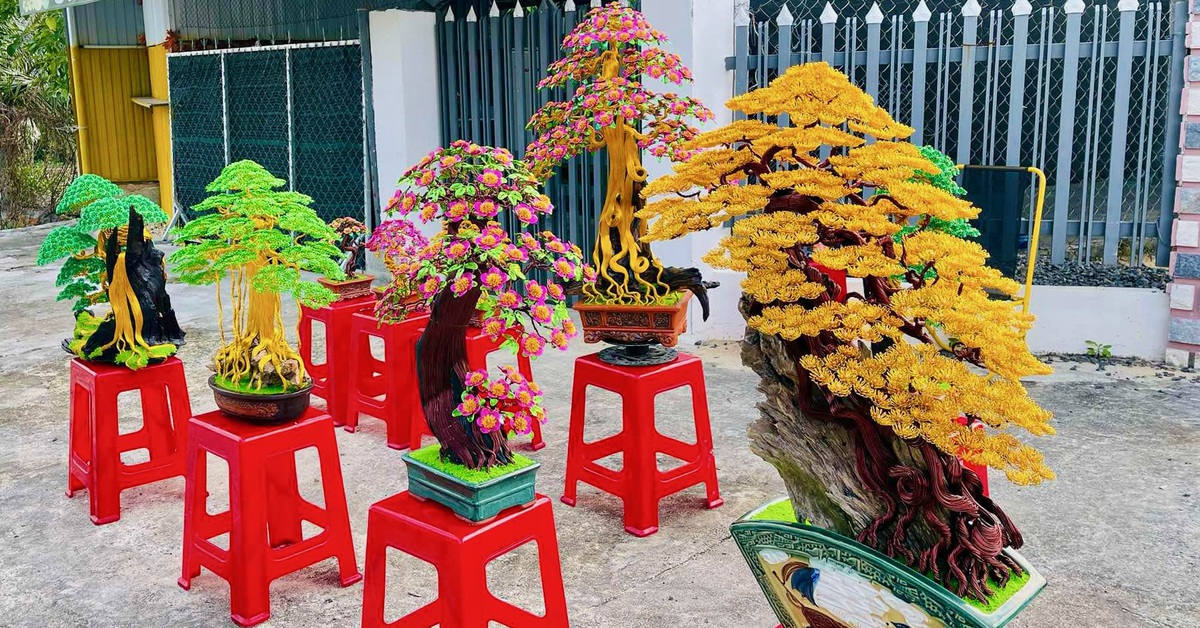 Bonsai dây nhôm xuống chợ Tết, đẹp hút hồn khách mua - Tuổi Trẻ Online