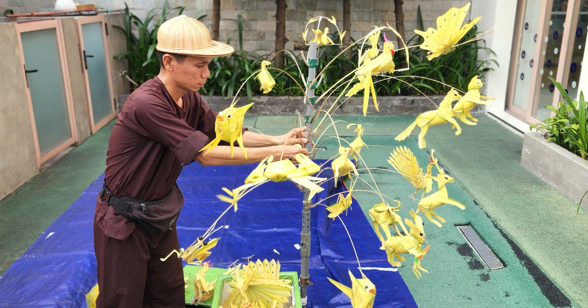 Độc lạ 12 con giáp bằng lá dừa bán xuyên Tết - Tuổi Trẻ Online