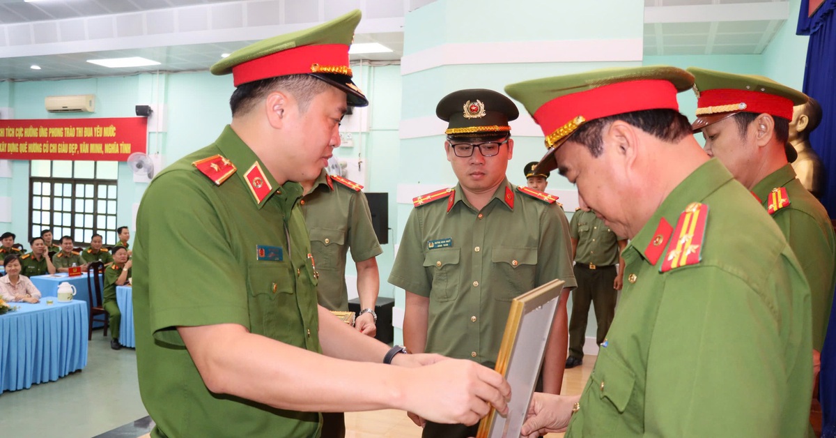 Công an TP.HCM phối hợp các đơn vị triệt phá 5 đường dây ma túy, thu hơn 40kg - Tuổi Trẻ Online