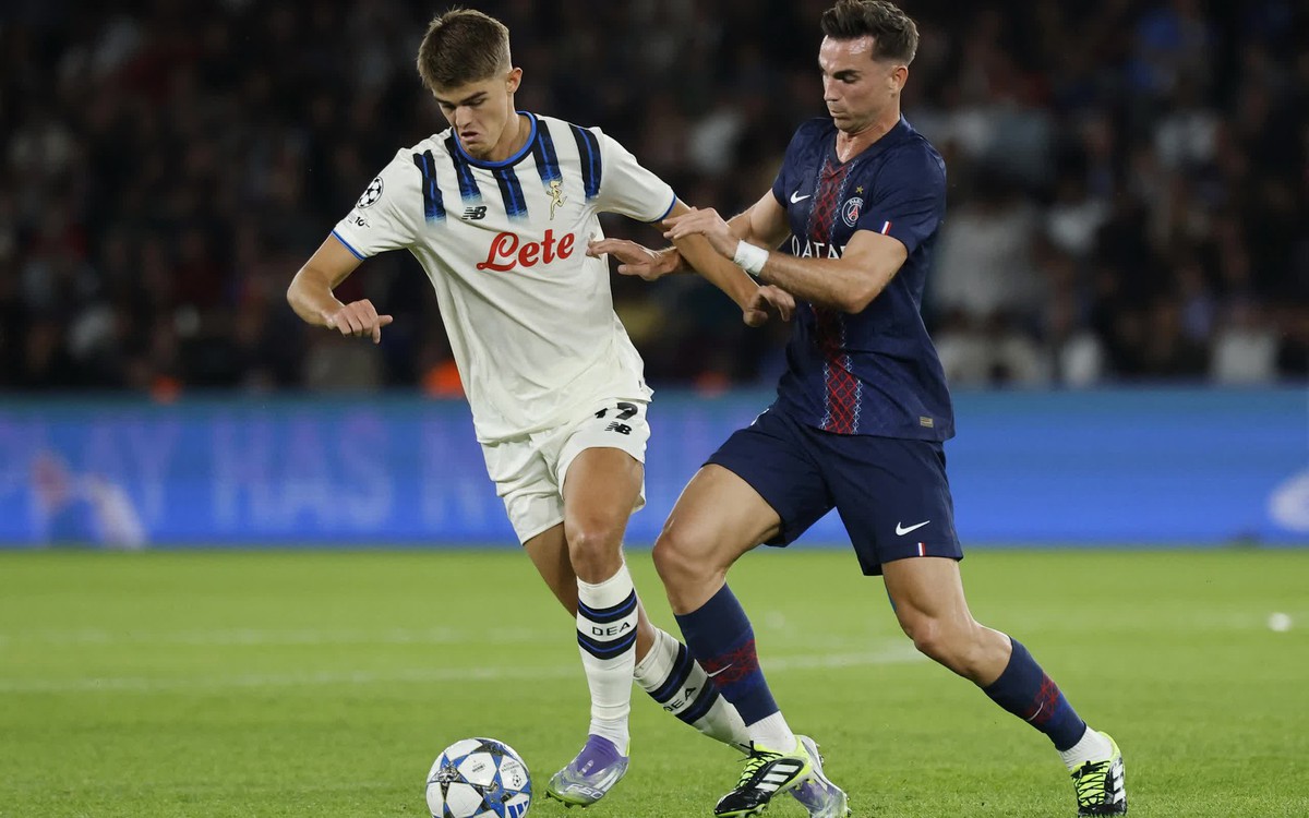 PSG lại phải vượt khó