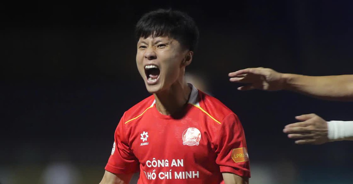 Cơ hội cho 'em họ Công Phượng' ở U23 Việt Nam