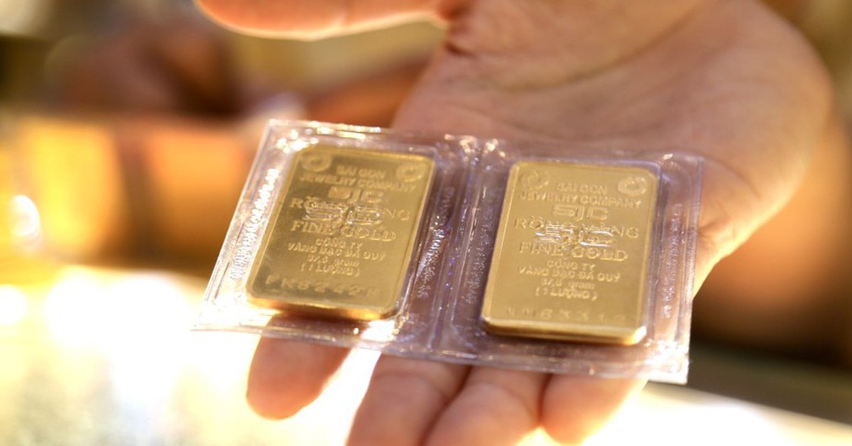 Giá vàng và giá bạc cùng ‘nóng ran’