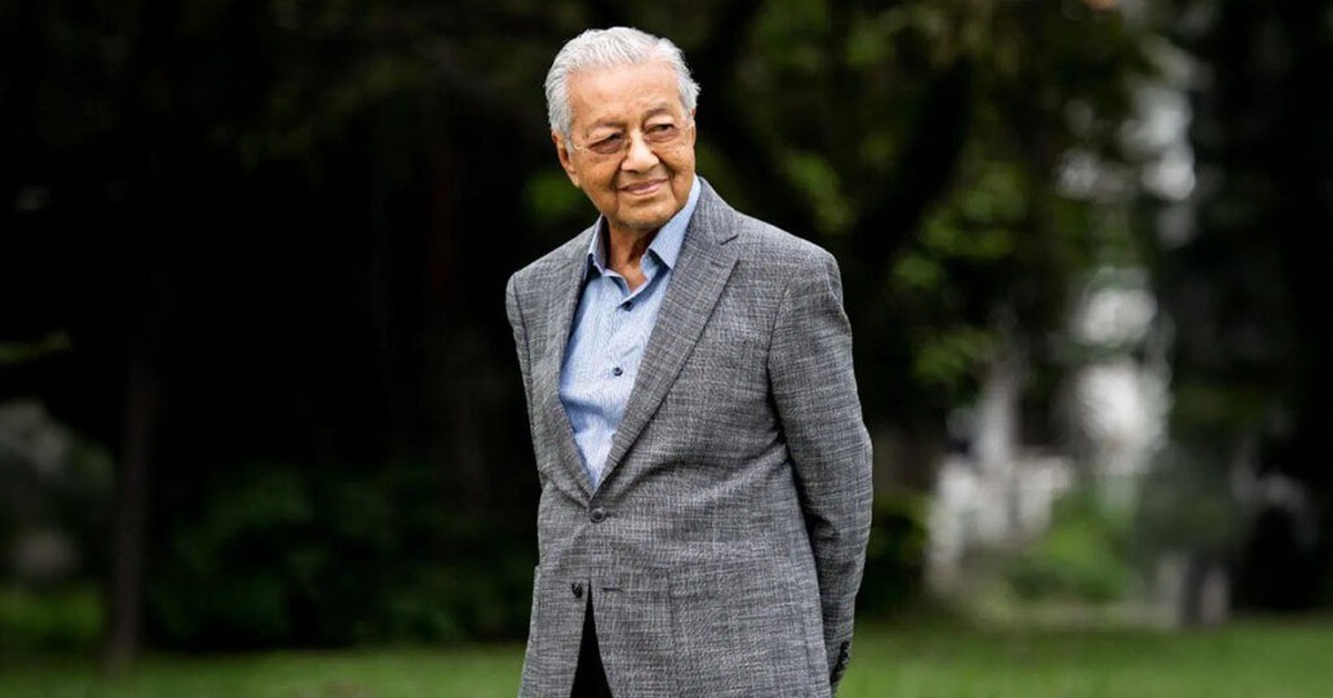 Cựu thủ tướng 100 tuổi của Malaysia chỉ trích dữ dội nền bóng đá nước nhà