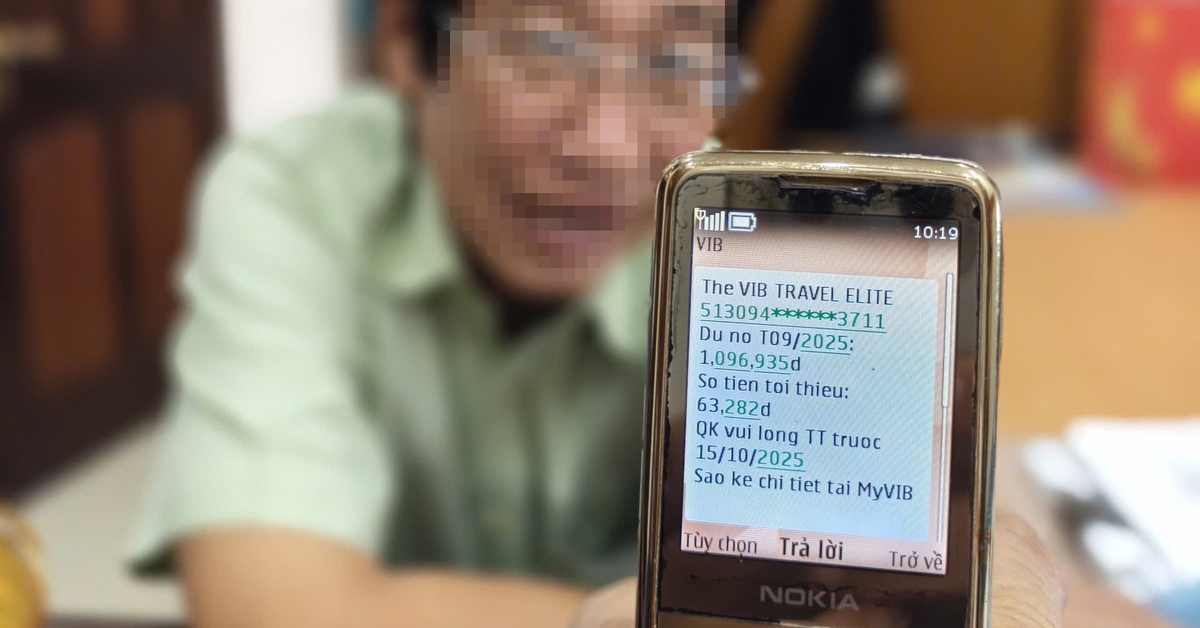 Nợ 8.800 đồng phí tin nhắn, sau vài ngày bị tính lãi thành gần 1,1 triệu đồng