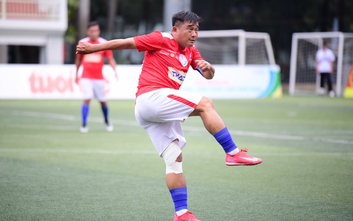 Giải bóng đá công nhân, viên chức năm 2025: Ấn tượng những gương mặt thân thương