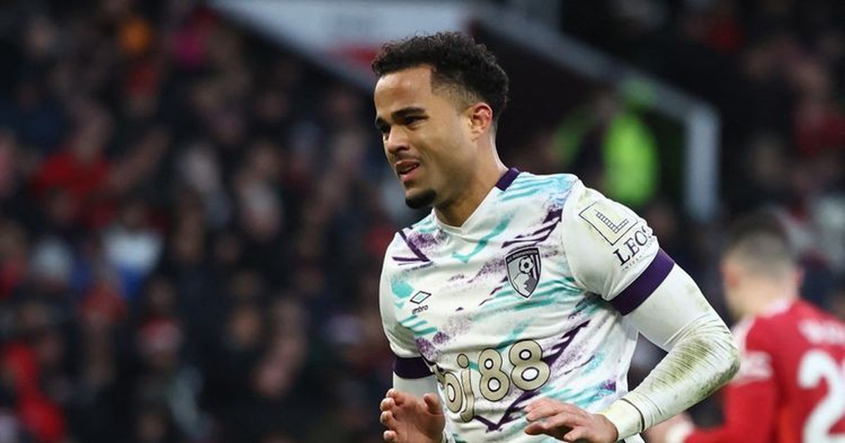 Con trai của HLV Kluivert bị cư dân mạng Indonesia 'tấn công'