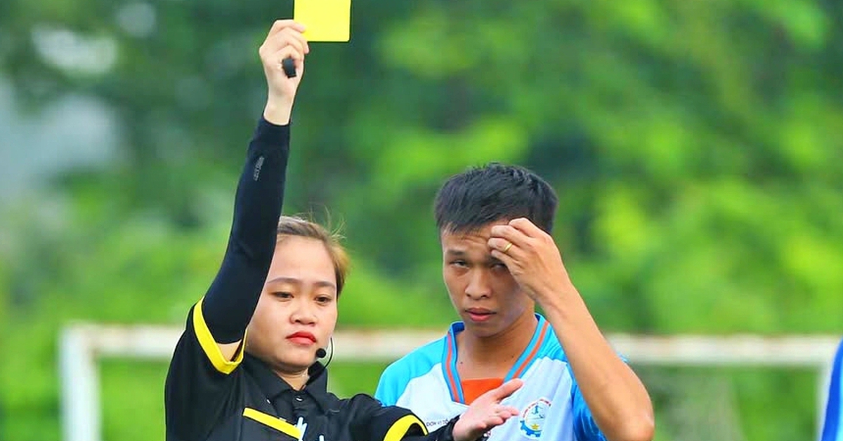 ‘Gieo hạt mầm’ cho nữ trọng tài Việt Nam