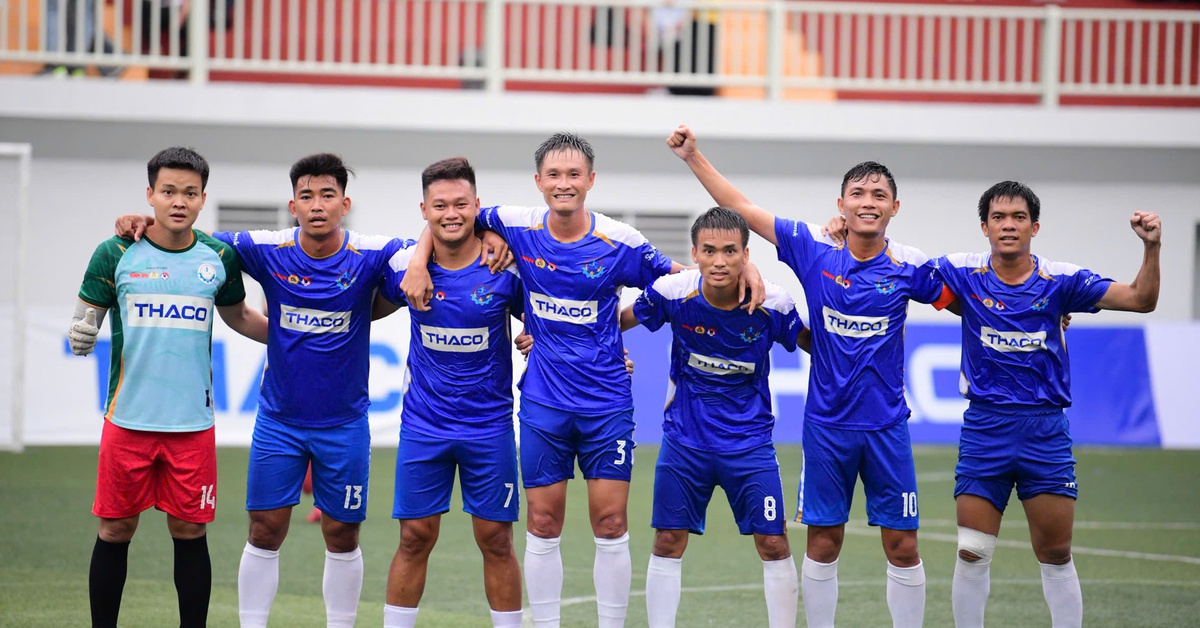 Sacombank vô địch Vòng loại phía Nam Giải bóng đá công nhân, viên chức Việt Nam 2025