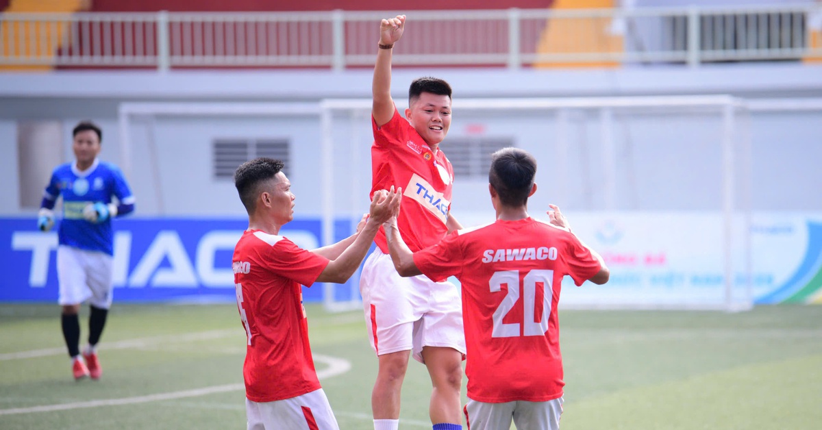 Sawaco gặp Sacombank ở chung kết khu vực phía Nam