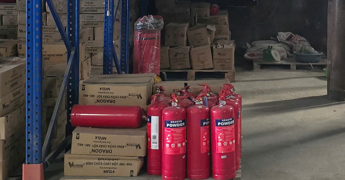 Sản xuất, tiêu thụ hơn 3 triệu bình chữa cháy giả nhãn hiệu DRAGON, thu lợi hàng nghìn tỉ