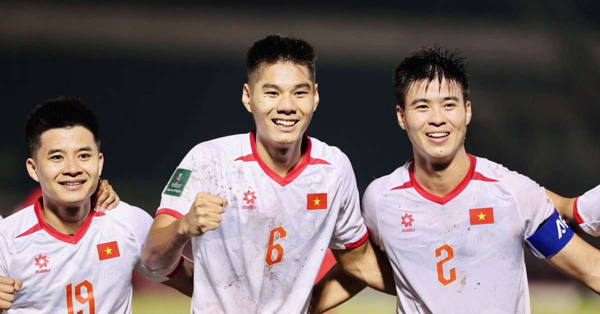 Không ai ghi bàn, tuyển Việt Nam vẫn đánh bại Nepal