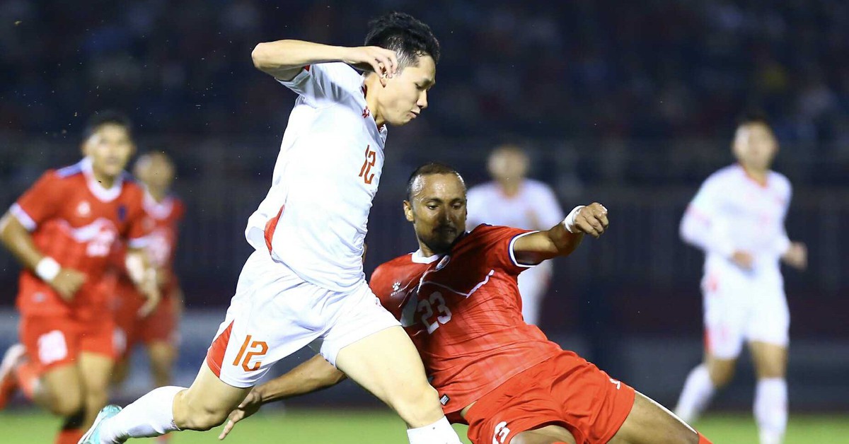 Nepal - Việt Nam (hiệp 2) 0-1: Bóng 3 lần trúng khung gỗ