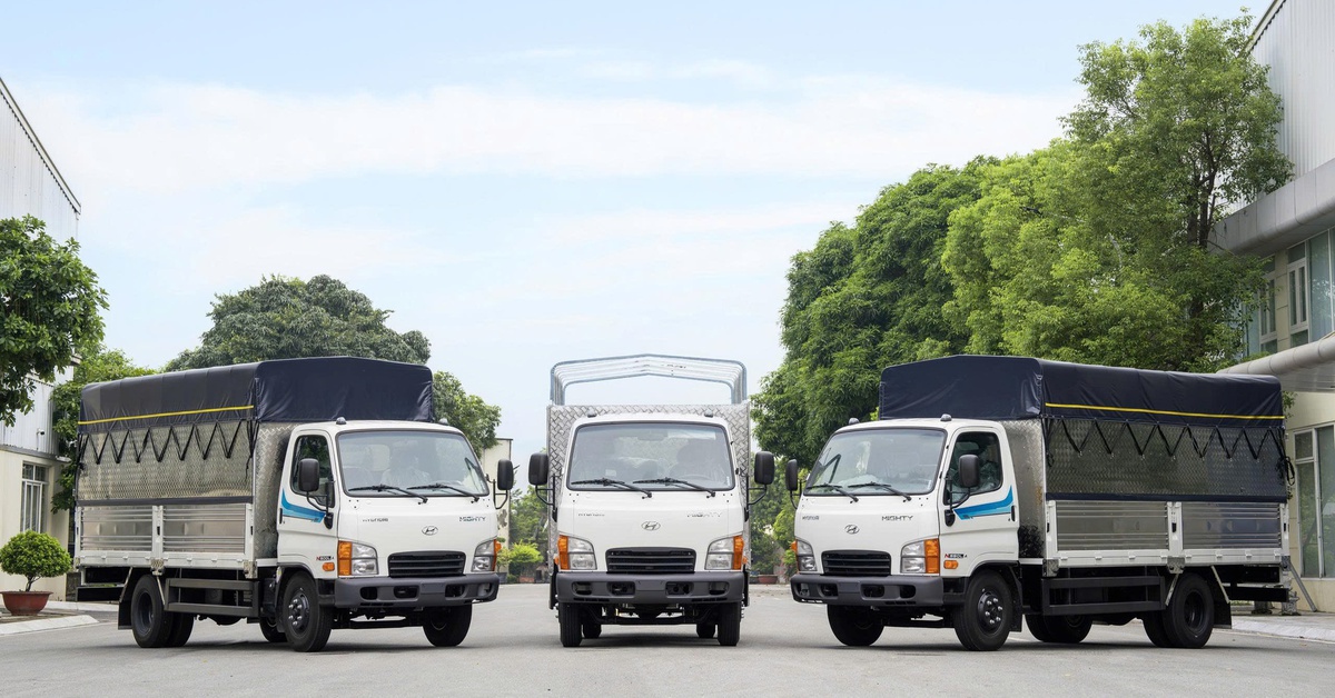 Hyundai Mighty N500 ra mắt Việt Nam: Thùng cao 1,9m, thêm đèn sương mù, vẫn đủ gọn để luồn phố