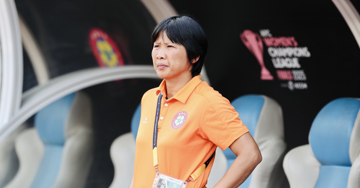 Đoàn Thị Kim Chi - nhà cầm quân xuất sắc nhất lịch sử bóng đá nữ Việt Nam