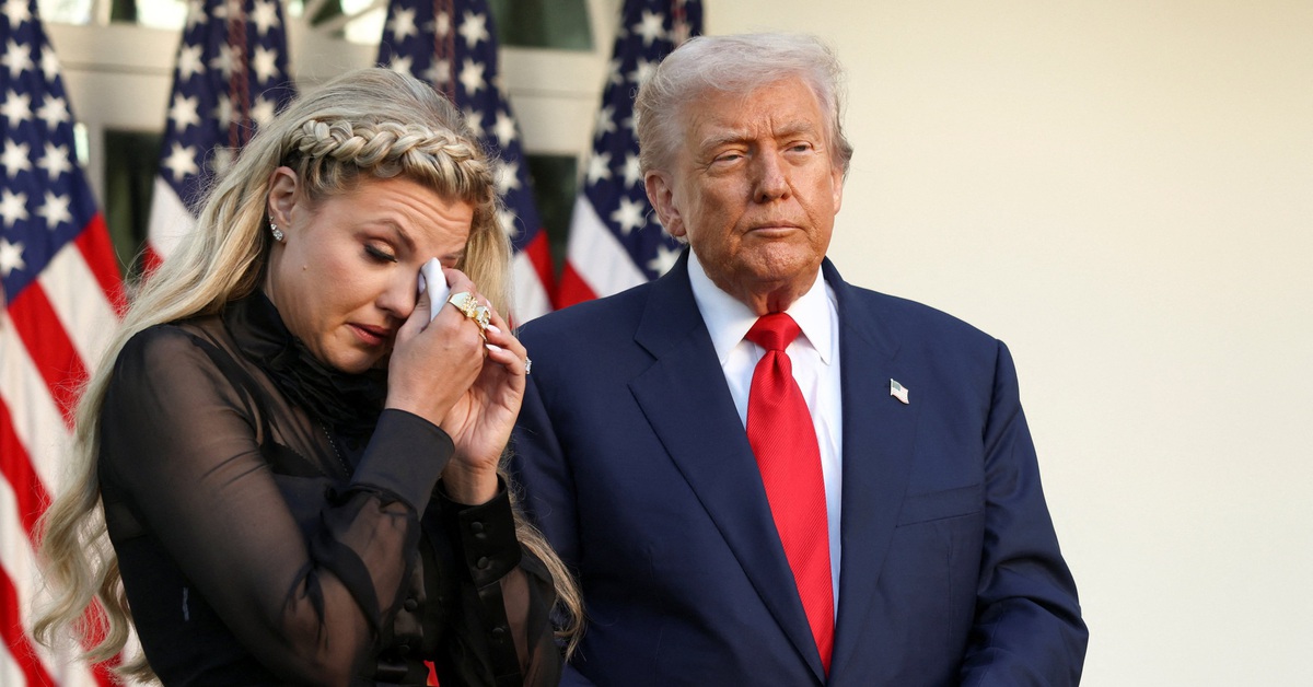 Ông Trump truy tặng Huân chương Tự do cho ông Charlie Kirk - Tuổi Trẻ Online