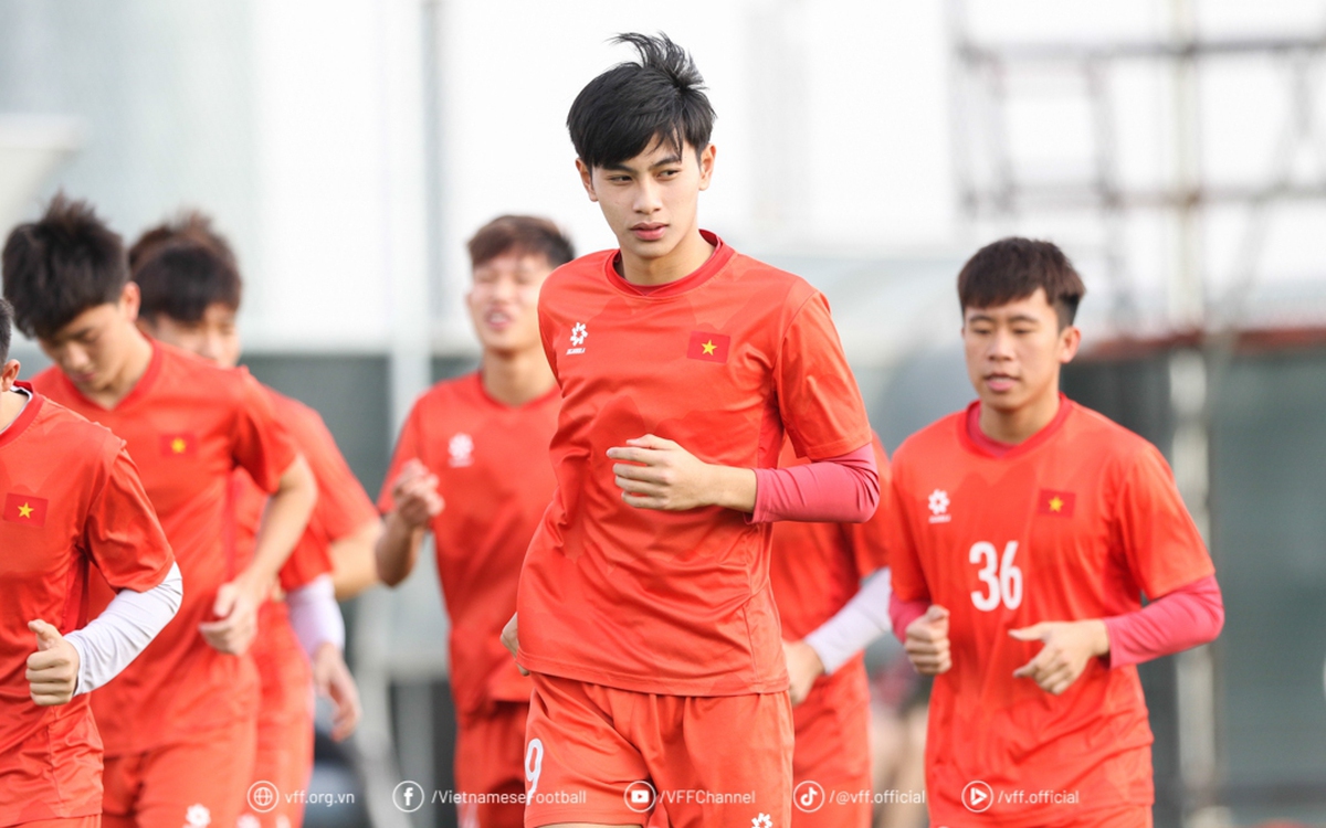 Thần đồng Hoàng Anh Gia Lai lọt top 60 cầu thủ trẻ xuất sắc nhất thế giới