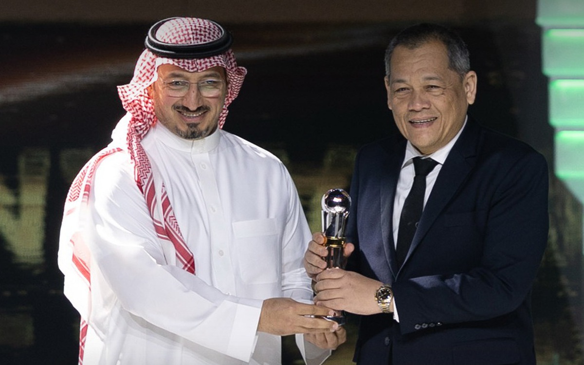 FAM được AFC vinh danh, người hâm mộ Malaysia khấp khởi mừng
