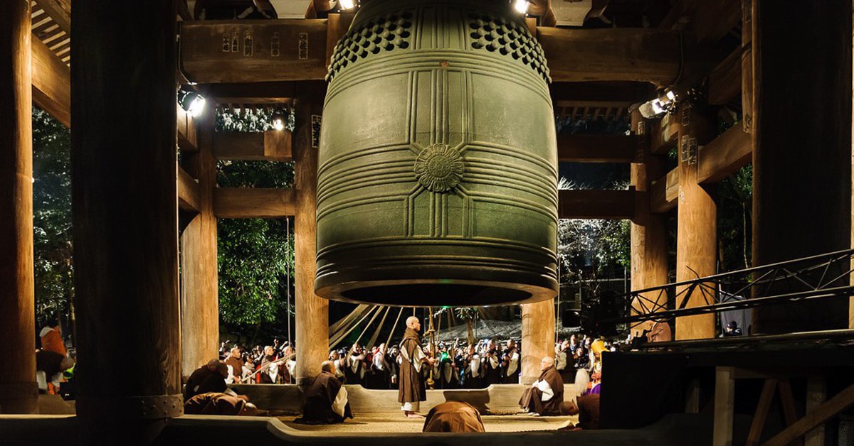 Ngôi chùa Nhật Bản thu 20 USD, yêu cầu đặt chỗ xem lễ đánh chuông đêm giao thừa