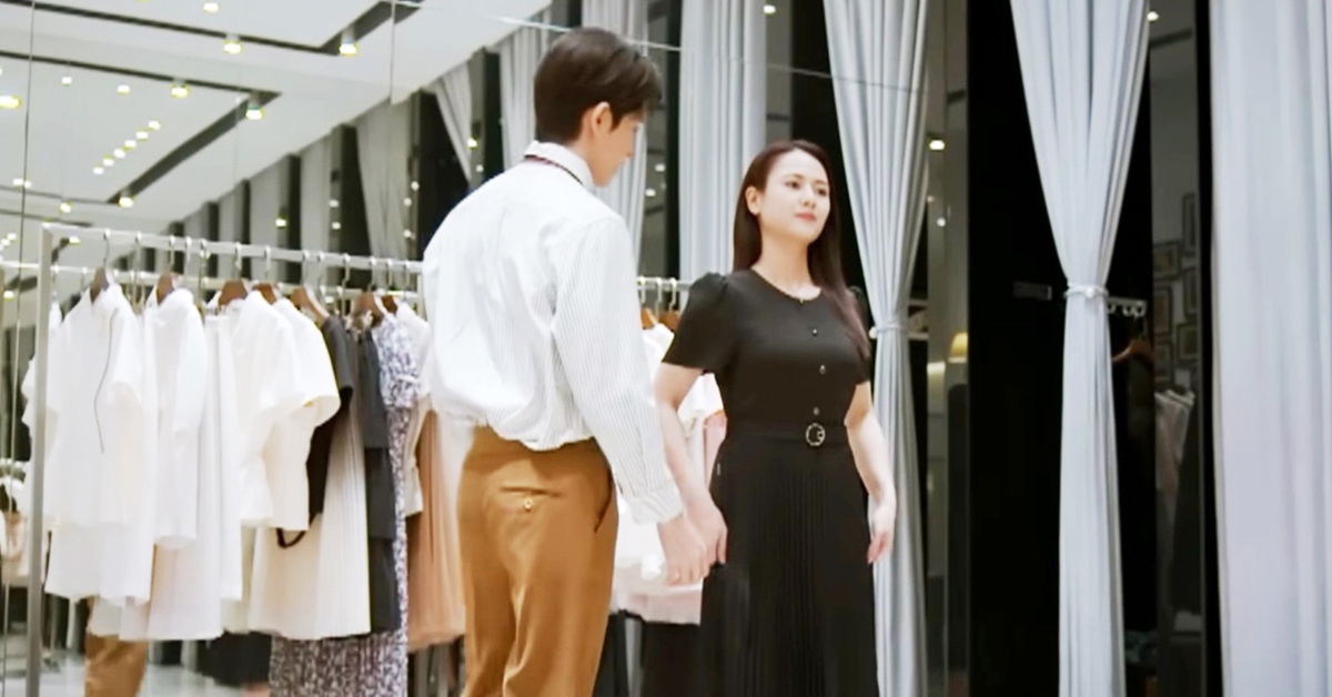 Khi quần áo quá 'phèn' của tổng tài Gió qua khoảng trời xanh làm dậy sóng mạng