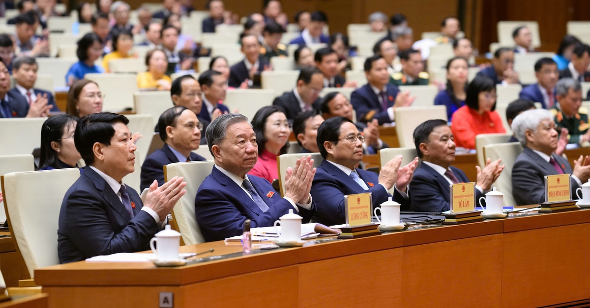 Sáng nay, khai mạc kỳ họp thứ 10, Quốc hội khóa XV, xem xét 49 dự luật, làm công tác nhân sự