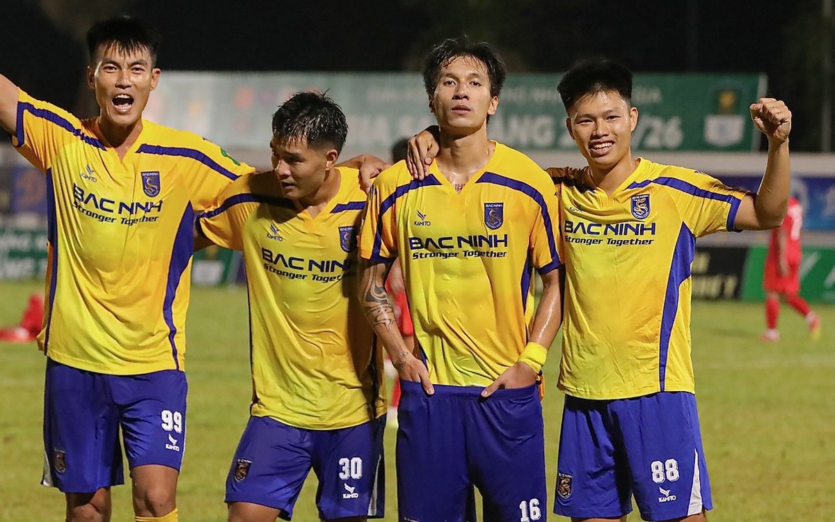 Bắc Ninh FC thắng đậm, cựu tuyển thủ U23 Việt Nam ghi siêu phẩm!