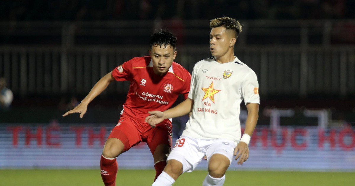 Trận hòa tẻ nhạt trên sân Thống Nhất