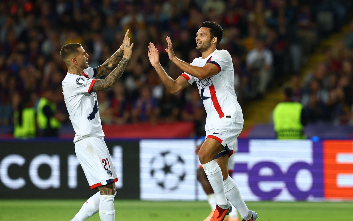 PSG đi vào lịch sử sau chiến thắng trước Barcelona