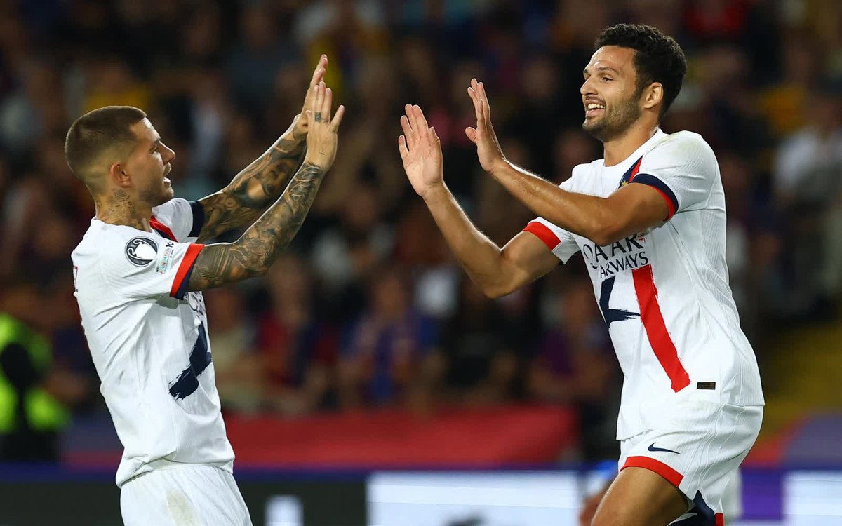 PSG đi vào lịch sử sau chiến thắng trước Barcelona