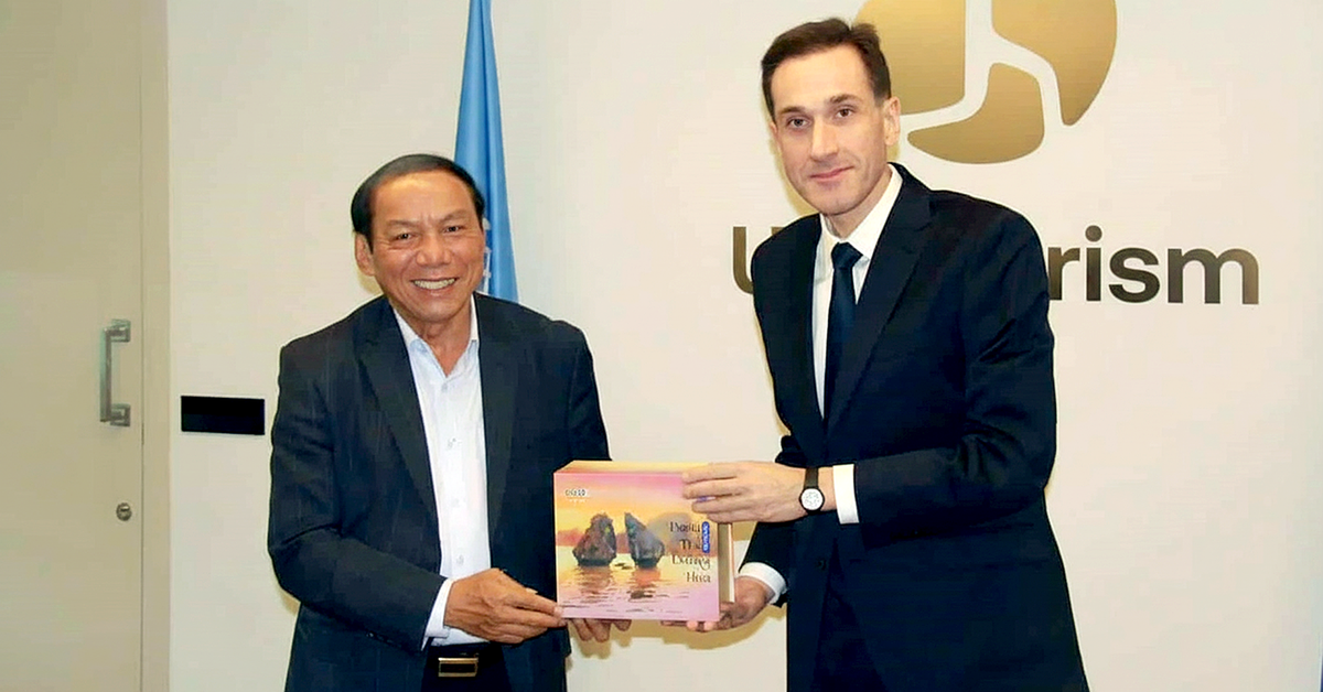 nguyen-van-hungtto-1759395522816621003161-195-0-1200-1920-crop-1759395572262976254299.png
