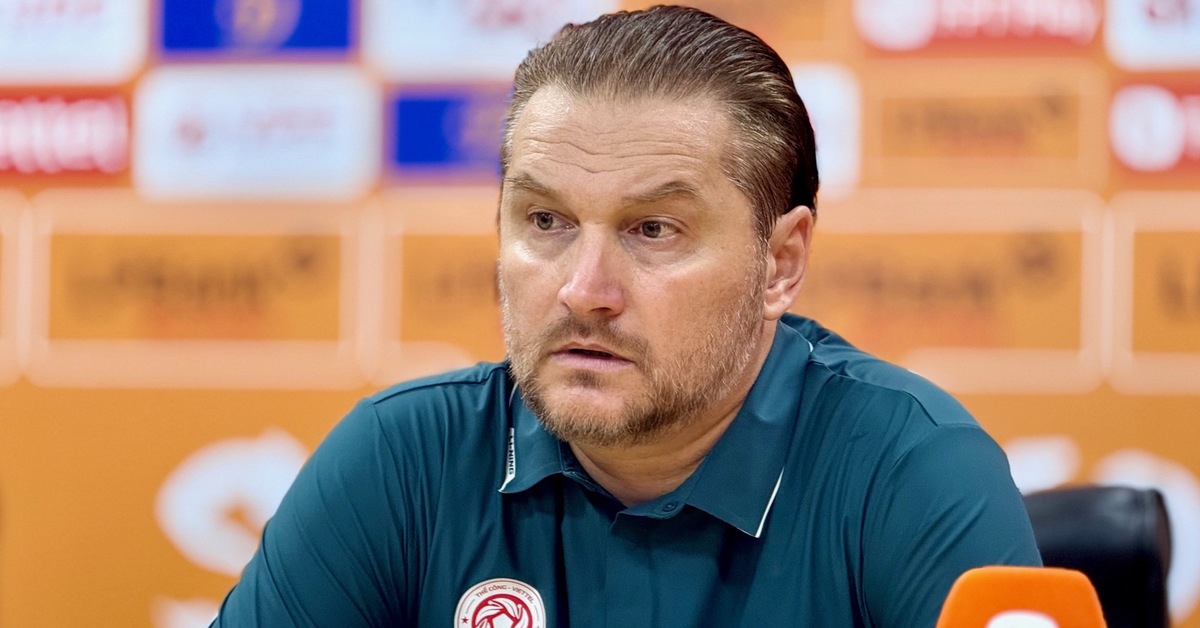 HLV Popov 'tâng' học trò lên mây sau trận hòa Ninh Bình