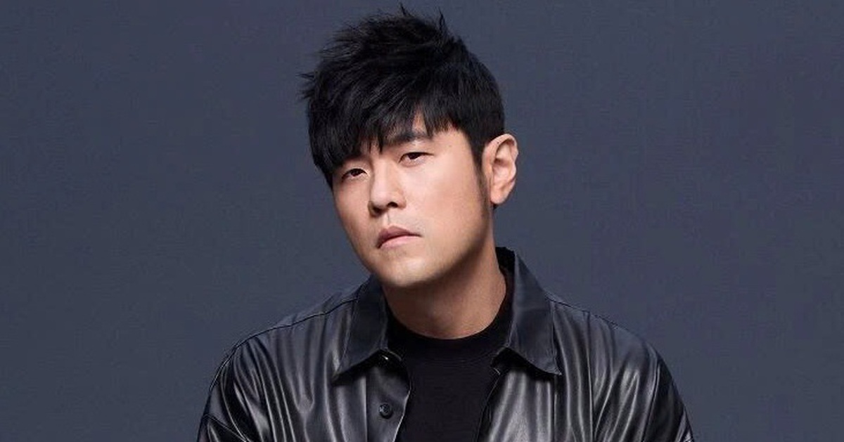 Châu Kiệt Luân gây tranh cãi vì tự nhận trùng ý tưởng Taylor Swift, làm concert sơ sài