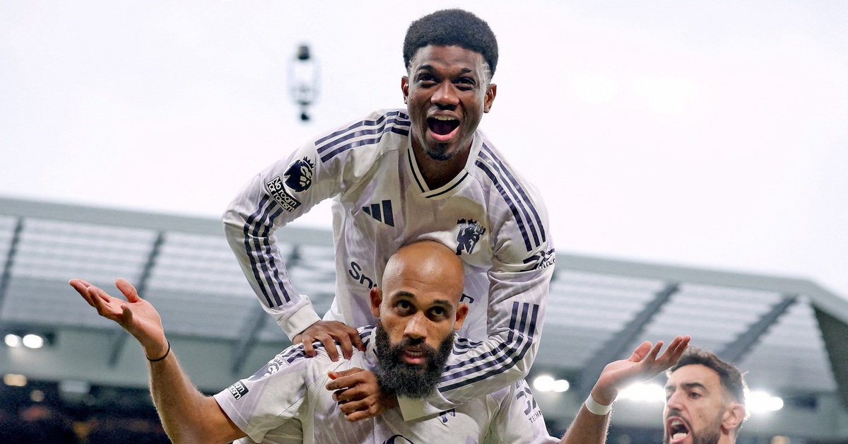 Bảng xếp hạng Ngoại hạng Anh vòng 8: Man United tiến gần top 5