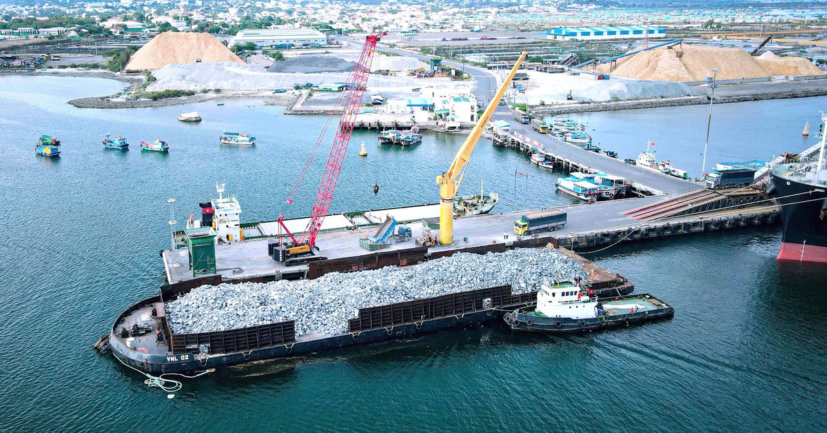 Cảng Cam Ranh lần đầu đạt 3 triệu tấn hàng, hướng đến mốc 4 triệu tấn ngay trong năm 2025