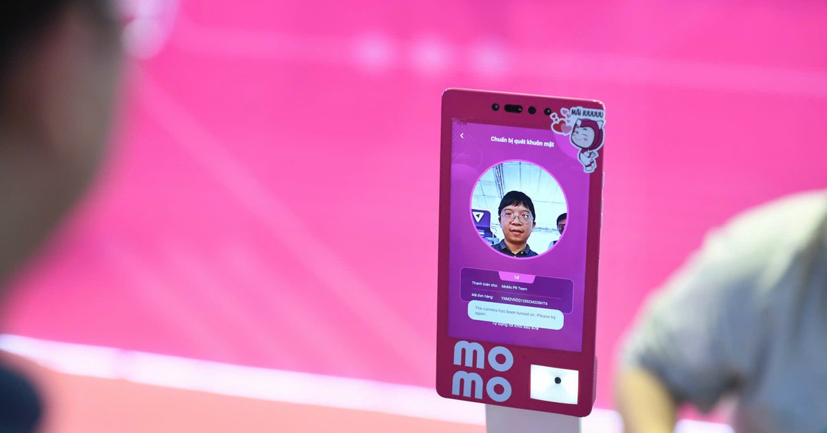 Người dùng ví điện tử có thể nhận tiền ngân hàng qua số điện thoại