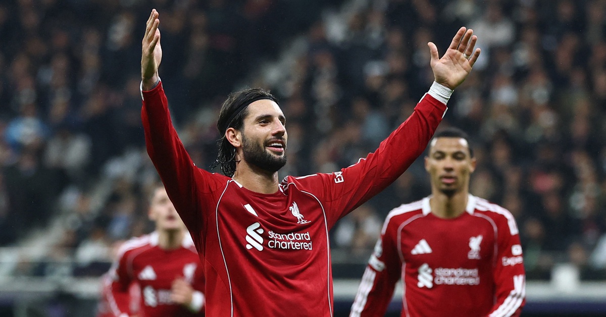 Gạt bỏ Salah, Liverpool thắng tưng bừng