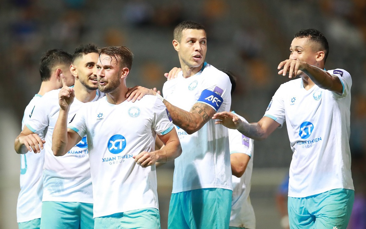 Lịch trực tiếp AFC Champions League Two: Nam Định chạm trán đội bóng Nhật Bản