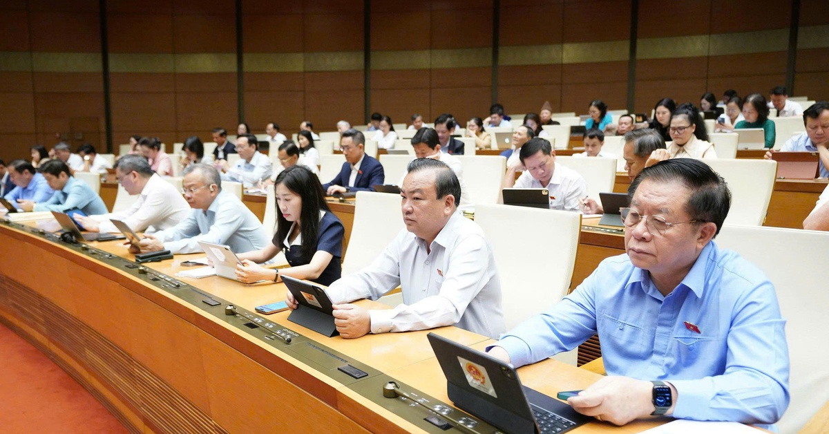 Tin tức sáng 23-10: Hôm nay Quốc hội thảo luận Luật Báo chí sửa đổi, Luật Dân số